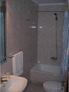 Hostal Sancho Garcia Espinosa De Los Monteros Room photo